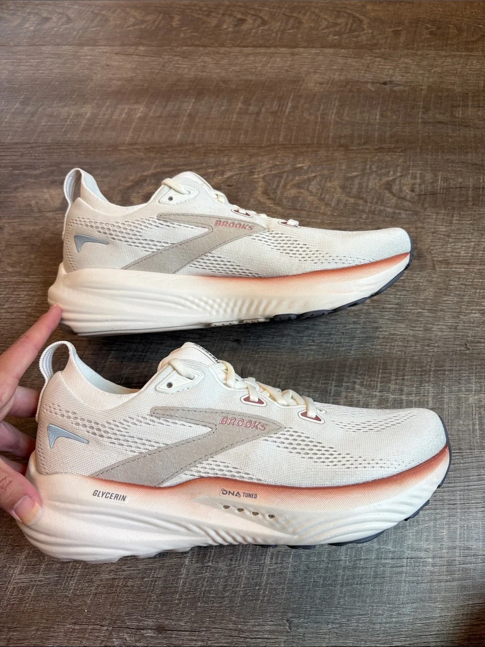 Brooks Glycerin 22 Running Shoes Women's 9.5 Coconut/Chateau/Rose